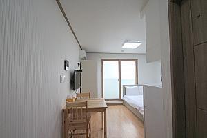 Stay Hongdae & Sinchon Seoul