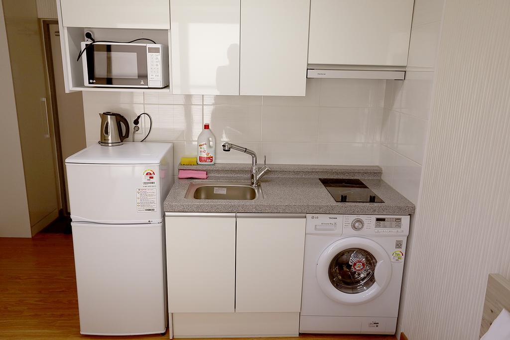 Stay Hongdae & Sinchon Aparthotel *